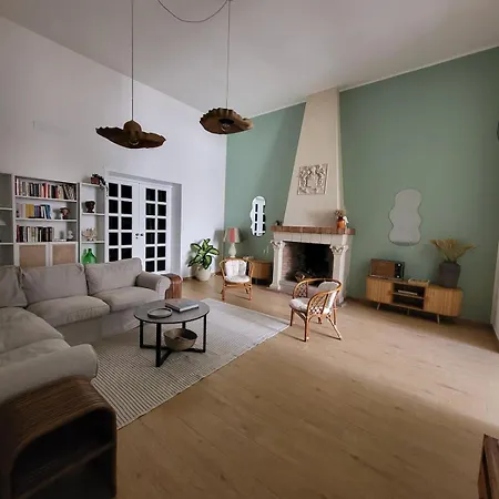 Casa Ianca דירה לצ'ה