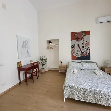 Casa Ianca דירה לצ'ה